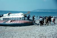 The SRN6 with Hovertravel - Disembarking passengers (credit: Pat Lawrence).